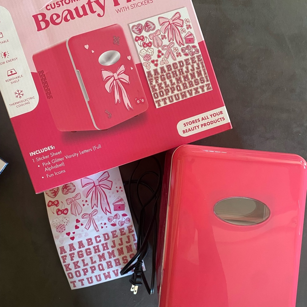 Pink Customizable Beauty mini Fridge